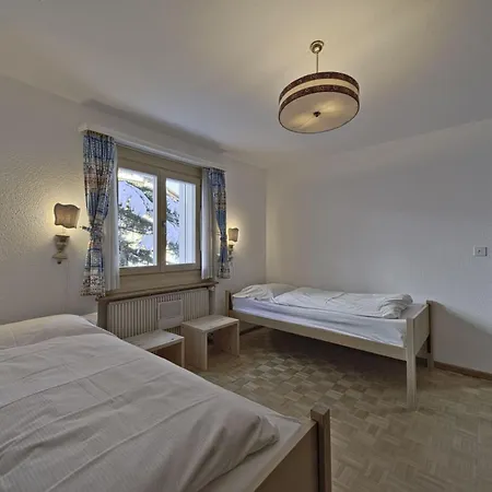 Chesa Chavriol - * サメーダン